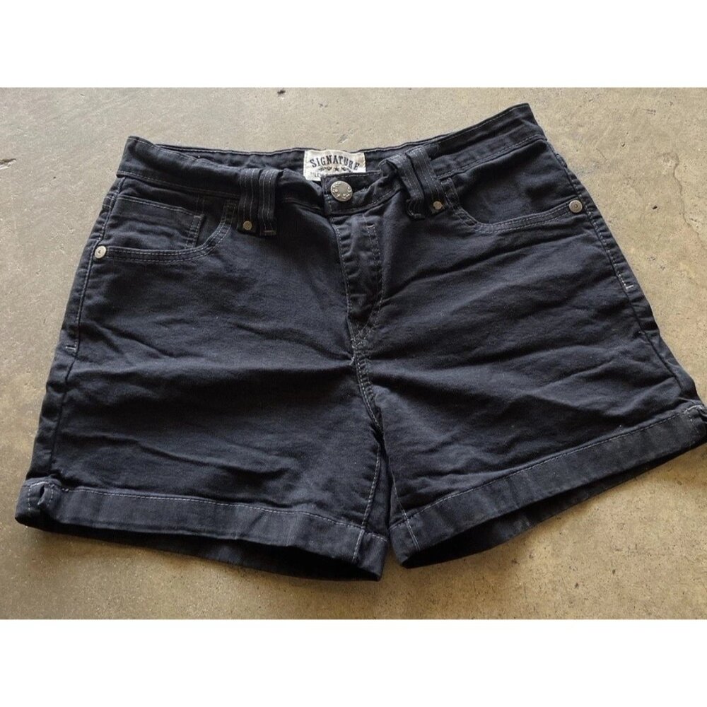 Vintage Levi’s 550 Shorts Women’s Size 12 Blue Denim Relaxed Fit